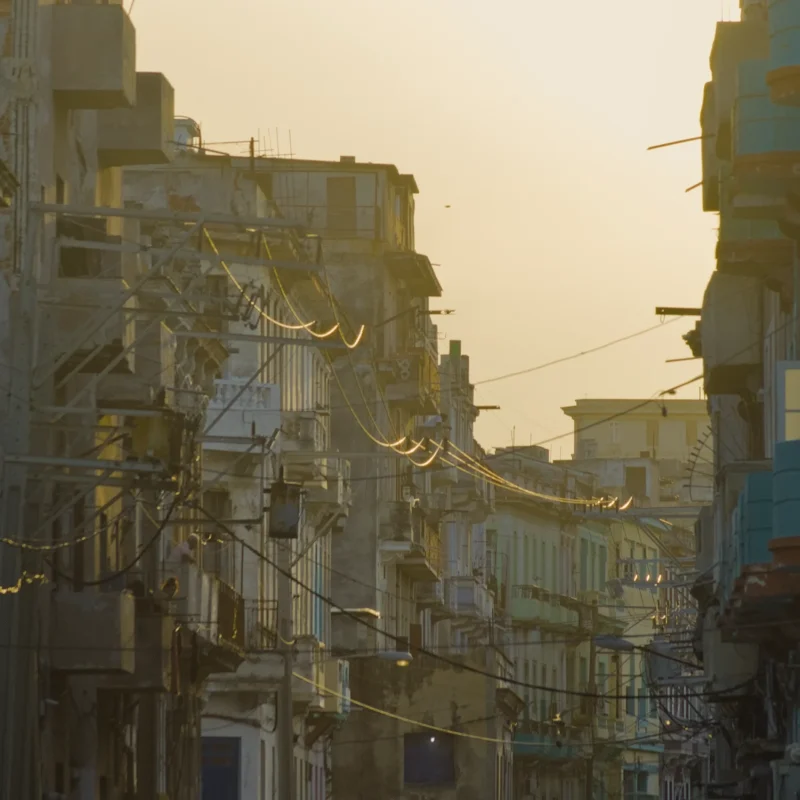 2025-01-07 01꞉22 2